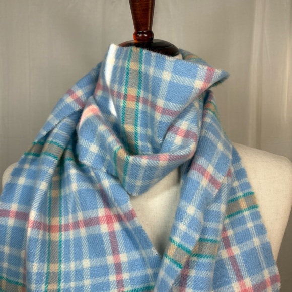 Locharron of Scotland 100% Lambswool Beatrix Potter Tartan Scarf READ - Picture 2 of 9